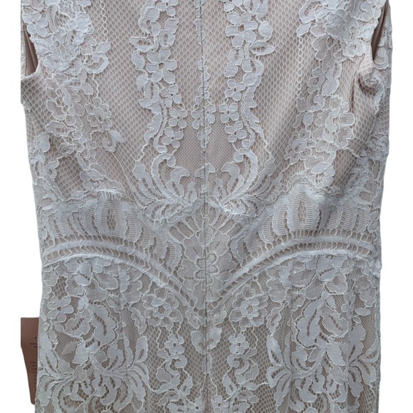 NWT BHLDN Tadashi Shoji Fiorelle Ivory Lace V Neck Wedding Gown Size 4 - Picture 13 of 14